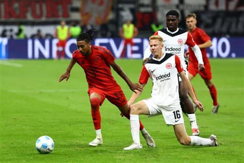 Eintracht Frankfurt x Bayern de Munique